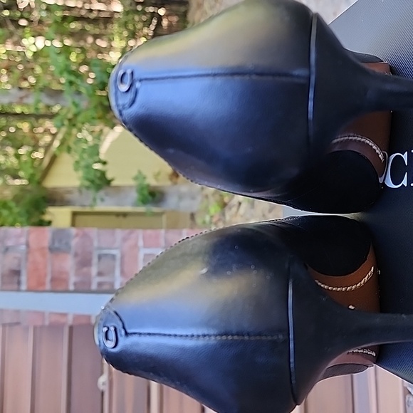 Coach Waverly 85 MM black leather heel - Picture 6 of 13